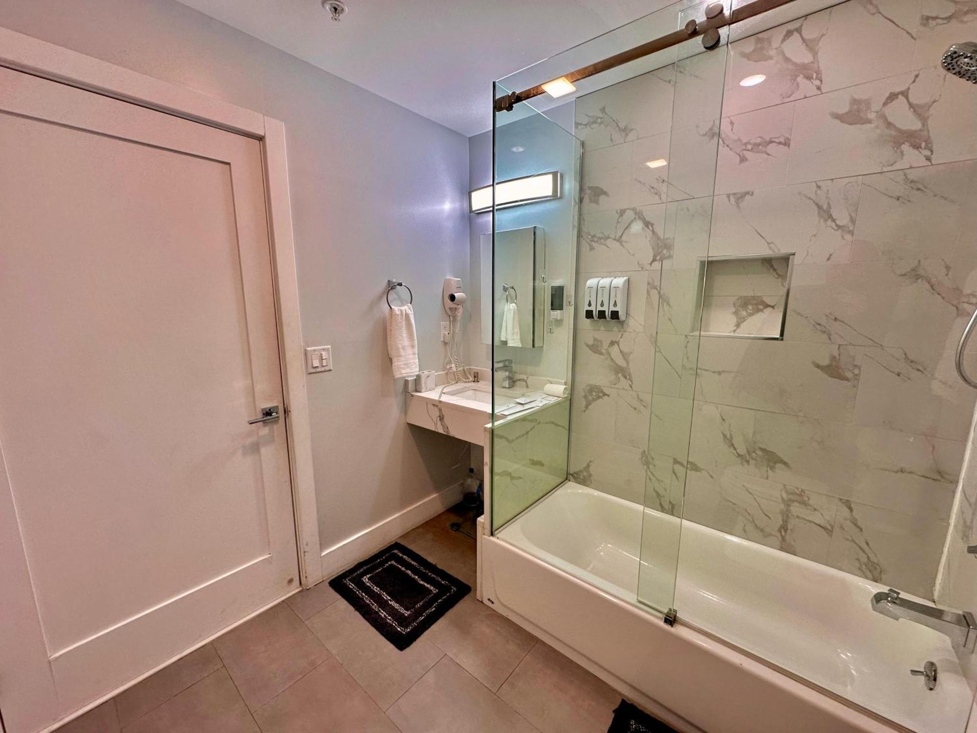 The Modern Suite - 2Br Close To Nyc Paterson Exteriör bild